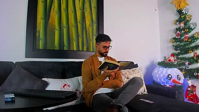 Kael Bronte online show from December 18, 2025, 11:27 am