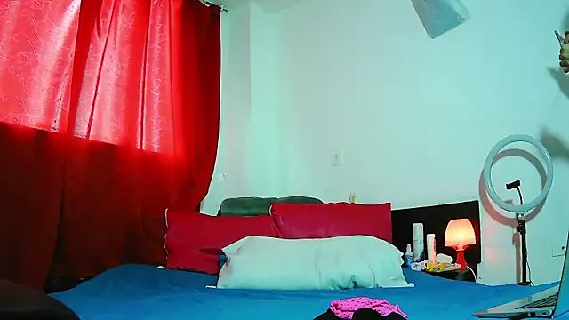 Snapshot of MissAsly chatting on November 20, 2025, 1:22 pm MissAsly online show from November 20, 2025, 1:22 pm