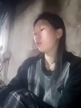 Khanhu xx online show from December 15, 2025, 11:31 pm