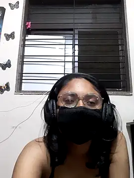 Snapshot of cherriesontop chatting on October 18, 2025, 8:20 pm cherriesontop online show from October 18, 2025, 8:20 pm