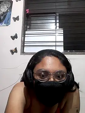 Snapshot of cherriesontop chatting on October 29, 2025, 8:21 pm cherriesontop online show from October 29, 2025, 8:21 pm