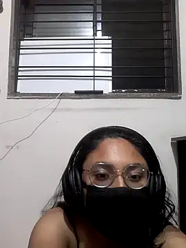 Snapshot of cherriesontop chatting on October 30, 2025, 8:31 pm cherriesontop online show from October 30, 2025, 8:31 pm