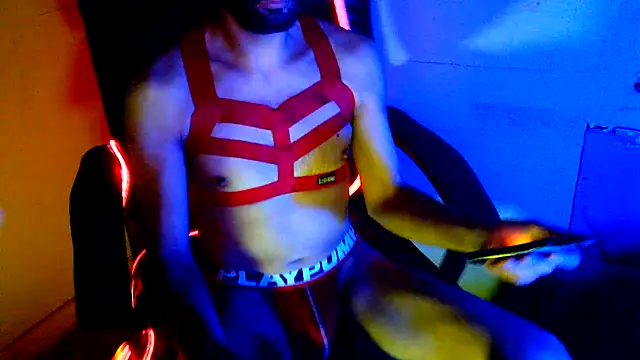 highinhtxx online show from February 12, 2026, 5:57 am