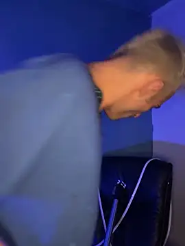 highinhtxx online show from February 26, 2026, 2:54 am