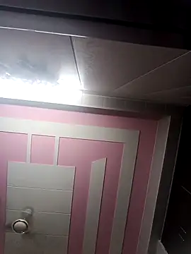 Snapshot of Tanya-905 chatting on April 1, 2026, 5:32 pm Tanya-905 online show from April 1, 2026, 5:32 pm