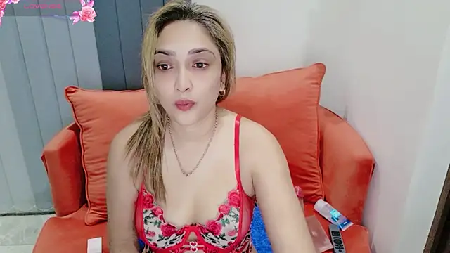 INDIANROMANCE online show from May 19, 2026, 1:56 am
