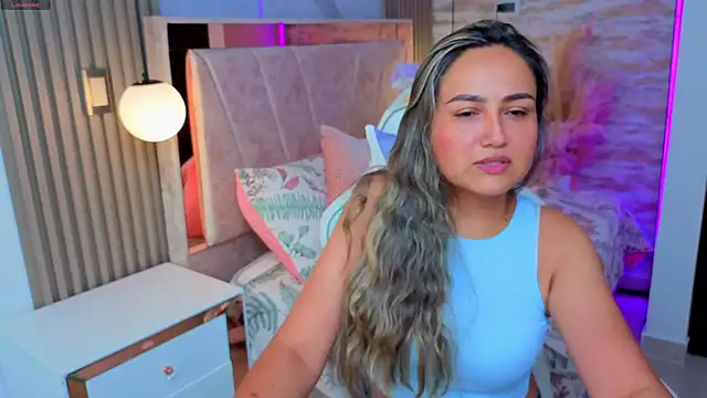 lila cute1 online show from November 14, 2025, 5:00 pm