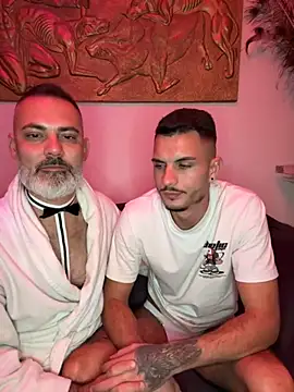 Snapshot of WildFlame2525 chatting on October 25, 2025, 7:30 pm WildFlame2525 online show from October 25, 2025, 7:30 pm