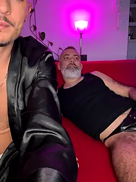 Snapshot of WildFlame2525 chatting on November 19, 2025, 6:52 pm WildFlame2525 online show from November 19, 2025, 6:52 pm