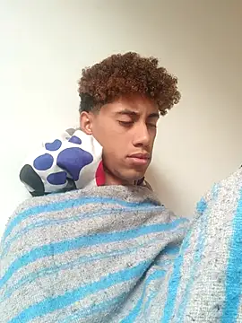 The boy good online show from November 30, 2025, 1:26 pm