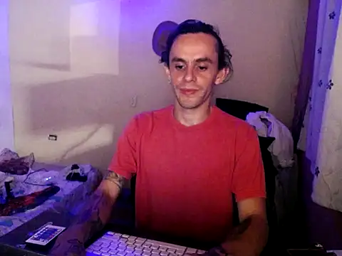 Snapshot of monroedelrey chatting on October 27, 2025, 12:26 am monroedelrey online show from October 27, 2025, 12:26 am