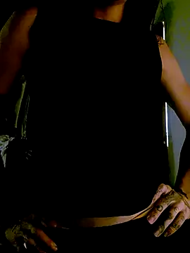 Snapshot of monroedelrey chatting on December 5, 2025, 7:10 pm monroedelrey online show from December 5, 2025, 7:10 pm