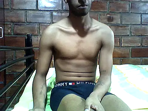 Snapshot of alfredo8892 chatting on September 29, 2025, 6:57 pm alfredo8892 online show from September 29, 2025, 6:57 pm
