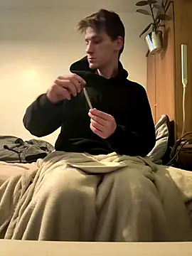 Snapshot of UnitedMap1 chatting on November 19, 2025, 9:48 pm UnitedMap1 online show from November 19, 2025, 9:48 pm