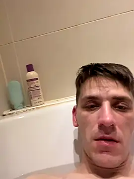 Snapshot of UnitedMap1 chatting on December 16, 2025, 9:09 pm UnitedMap1 online show from December 16, 2025, 9:09 pm