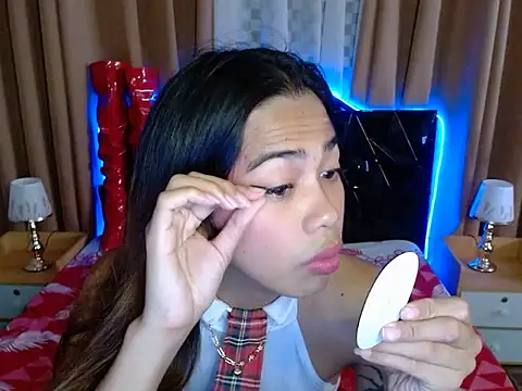 AsianGoddess18 online show from May 1, 2026, 6:18 am