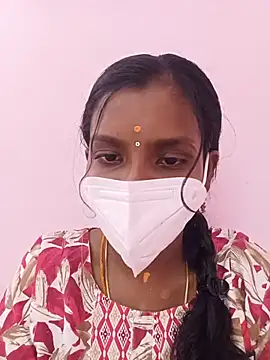 Snapshot of Tamil_Monika chatting on October 5, 2025, 9:18 am Tamil Monika online show from October 5, 2025, 9:18 am