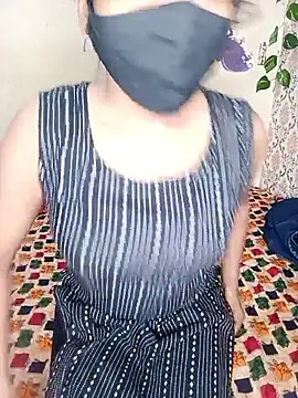 Snapshot of cury_kudi chatting on November 17, 2025, 6:52 am cury kudi online show from November 17, 2025, 6:52 am