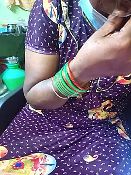 Tamilselviroja- online show from April 1, 2026, 3:42 pm