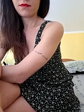 Snapshot of SonoSoloTua chatting on November 12, 2025, 9:10 am SonoSoloTua online show from November 12, 2025, 9:10 am