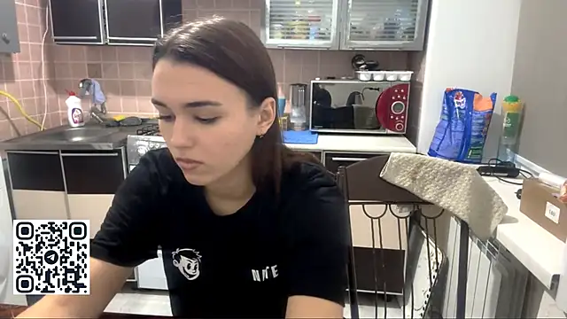 Snapshot of JaneFosterxx chatting on November 5, 2025, 5:02 pm JaneFosterxx online show from November 5, 2025, 5:02 pm