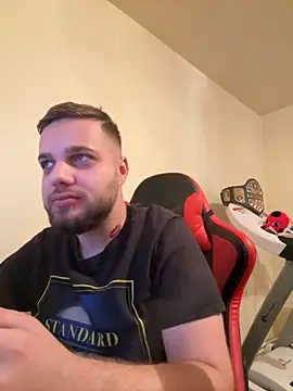 Snapshot of KingAdonisss chatting on October 22, 2025, 12:49 pm KingAdonisss online show from October 22, 2025, 12:49 pm