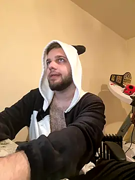 Snapshot of KingAdonisss chatting on October 31, 2025, 2:07 pm KingAdonisss online show from October 31, 2025, 2:07 pm