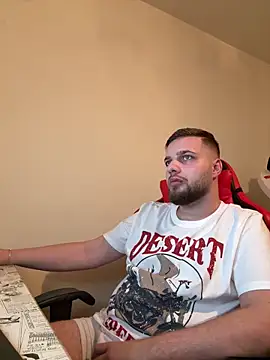 Snapshot of KingAdonisss chatting on November 7, 2025, 3:45 pm KingAdonisss online show from November 7, 2025, 3:45 pm