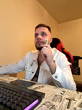 Snapshot of KingAdonisss chatting on November 14, 2025, 6:50 pm KingAdonisss online show from November 14, 2025, 6:50 pm