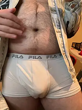 Snapshot of KingAdonisss chatting on November 16, 2025, 5:51 pm KingAdonisss online show from November 16, 2025, 5:51 pm