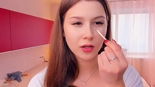 MondoNeko online show from November 5, 2025, 7:08 am