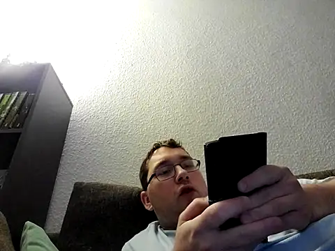 stivi2526 online show from November 20, 2025, 9:47 pm