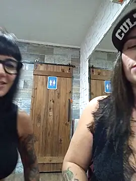 Amarteverdaderamente online show from March 15, 2026, 1:44 am