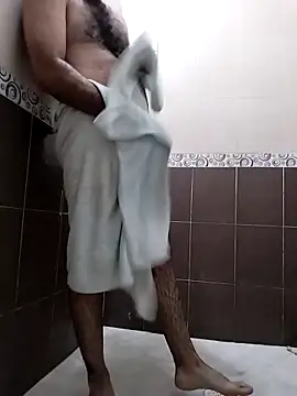 Valen Squirt04 online show from December 19, 2025, 2:07 am