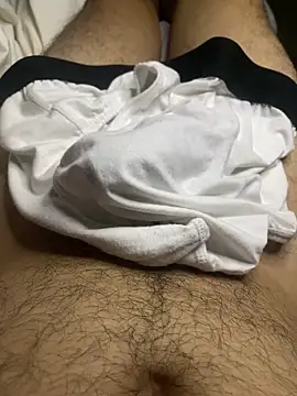 ThiagoDeseo online show from October 6, 2025, 3:48 am