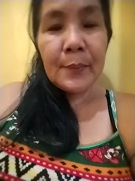 milagrose rose online show from November 30, 2025, 1:42 am