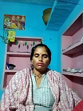 Snapshot of Mohni_cute chatting on October 31, 2025, 1:39 am Mohni cute online show from October 31, 2025, 1:39 am