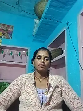 Snapshot of Mohni_cute chatting on November 26, 2025, 1:39 am Mohni cute online show from November 26, 2025, 1:39 am