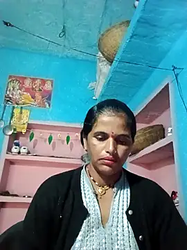 Snapshot of Mohni_cute chatting on December 2, 2025, 1:55 am Mohni cute online show from December 2, 2025, 1:55 am