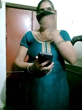 Rasili bhabhi10 online show from September 29, 2025, 4:12 pm