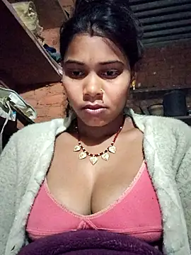 Katrina kaif143 online show from January 7, 2026, 9:50 pm