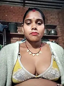 Katrina kaif143 online show from February 3, 2026, 5:49 am