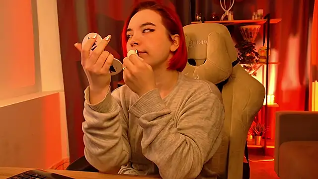 Snapshot of MarcelineChi chatting on February 11, 2026, 5:56 am MarcelineChi online show from February 11, 2026, 5:56 am