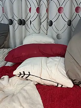 CynnxxxBarb online show from November 29, 2025, 5:16 pm