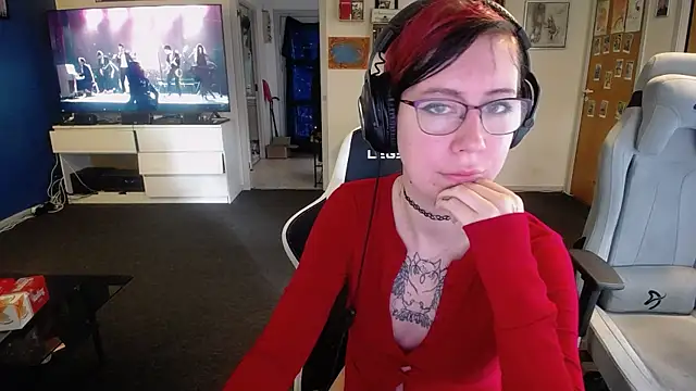 Snapshot of TattooedGirls chatting on October 3, 2025, 9:39 am TattooedGirls online show from October 3, 2025, 9:39 am