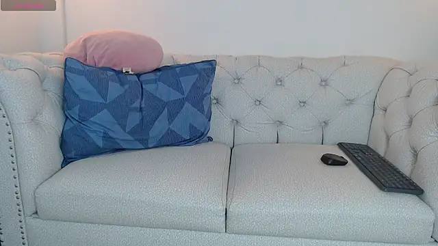 dalila alii online show from March 31, 2026, 8:53 pm