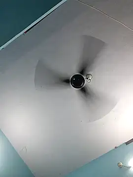 Snapshot of Kanneeswari chatting on November 6, 2025, 1:56 pm Kanneeswari online show from November 6, 2025, 1:56 pm