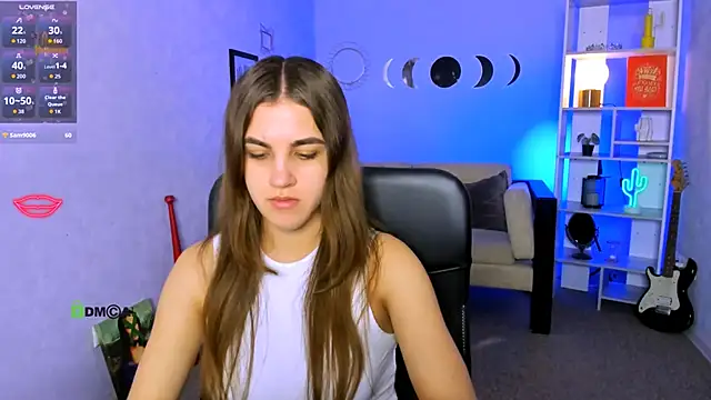 lina fox12 online show from November 25, 2025, 1:33 pm