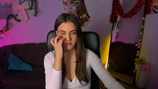 lina fox12 online show from January 8, 2026, 1:35 pm