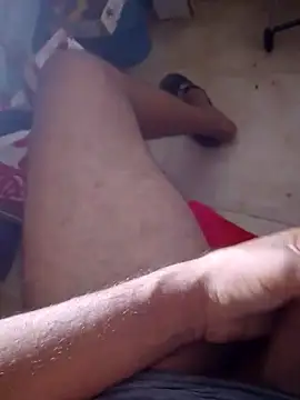 Snapshot of eroer20 chatting on October 16, 2025, 6:53 pm eroer20 online show from October 16, 2025, 6:53 pm